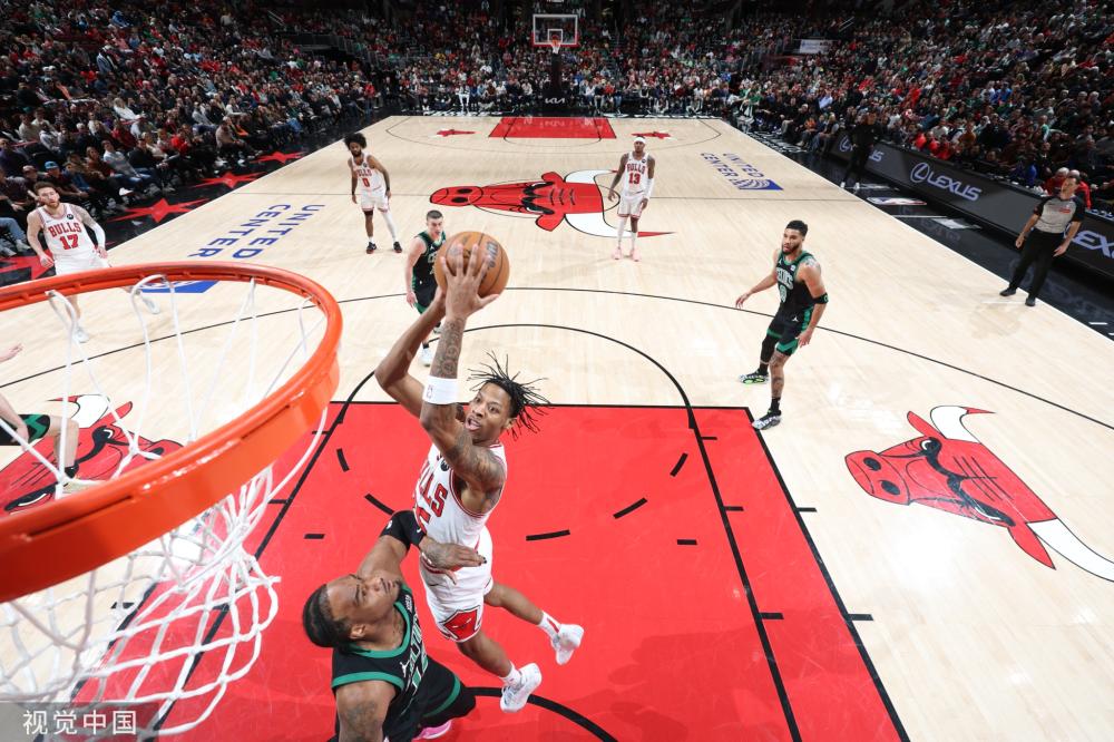 竞技层面上 竞技层面上